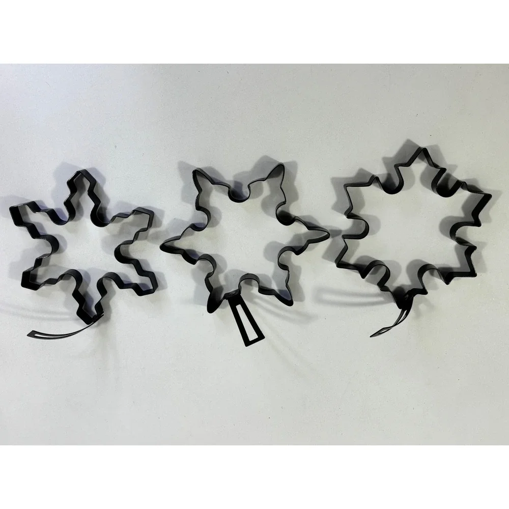 Williams Sonoma Snowflake Pancake Molds Set of 3 Black Non-Stick Winter Holiday